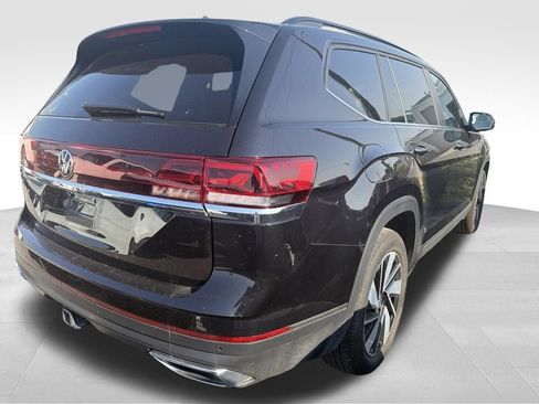 Used 2025 Volkswagen Atlas SE FWD image 22