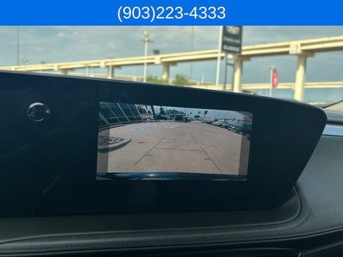 Used 2025 Buick Encore GX Sport Touring FWD image 25