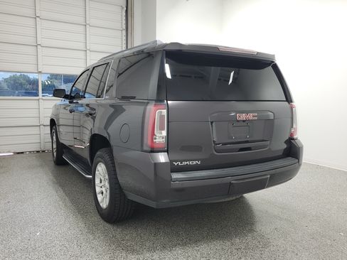 Used 2018 GMC Yukon SLE w/ HD Trailering Package AWD/4WD image 5