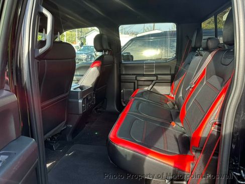 Used 2019 Ford F150 Lariat image 19