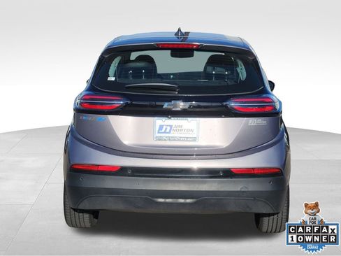 Used 2023 Chevrolet Bolt LT w/ Infotainment Package image 8