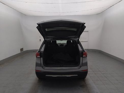 Used 2023 Chevrolet Equinox LT FWD image 29