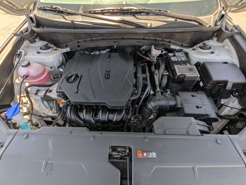 Certified 2025 Hyundai Tucson SEL AWD/4WD image 35