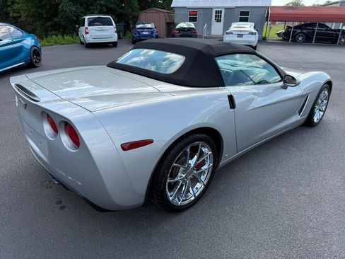 Used 2006 Chevrolet Corvette Convertible w/ Preferred Equipment Group RWD image 8