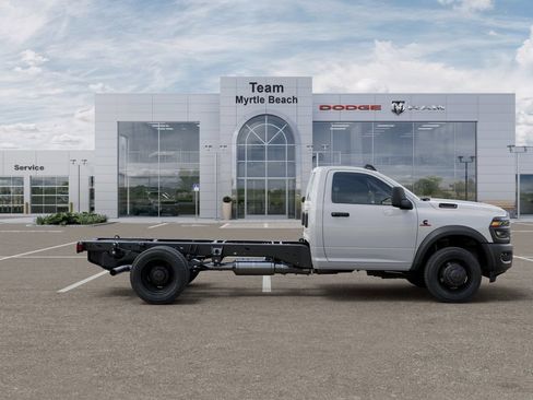 New 2025 RAM 4500 Tradesman AWD/4WD image 21
