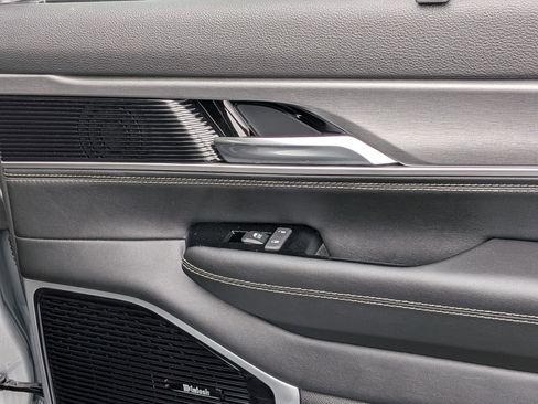 New 2026 Jeep Grand Wagoneer Limited image 28