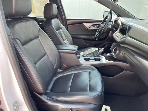 Used 2021 Chevrolet Blazer LT w/ Sound & Technology Package AWD/4WD image 35