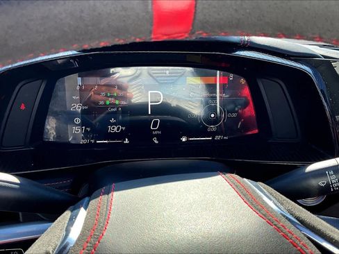 Used 2024 Chevrolet Corvette Stingray Premium Conv w/ Z51 Performance Package image 21