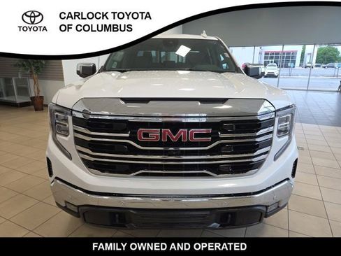 Used 2024 GMC Sierra 1500 SLT w/ SLT Premium Plus Package AWD/4WD image 4