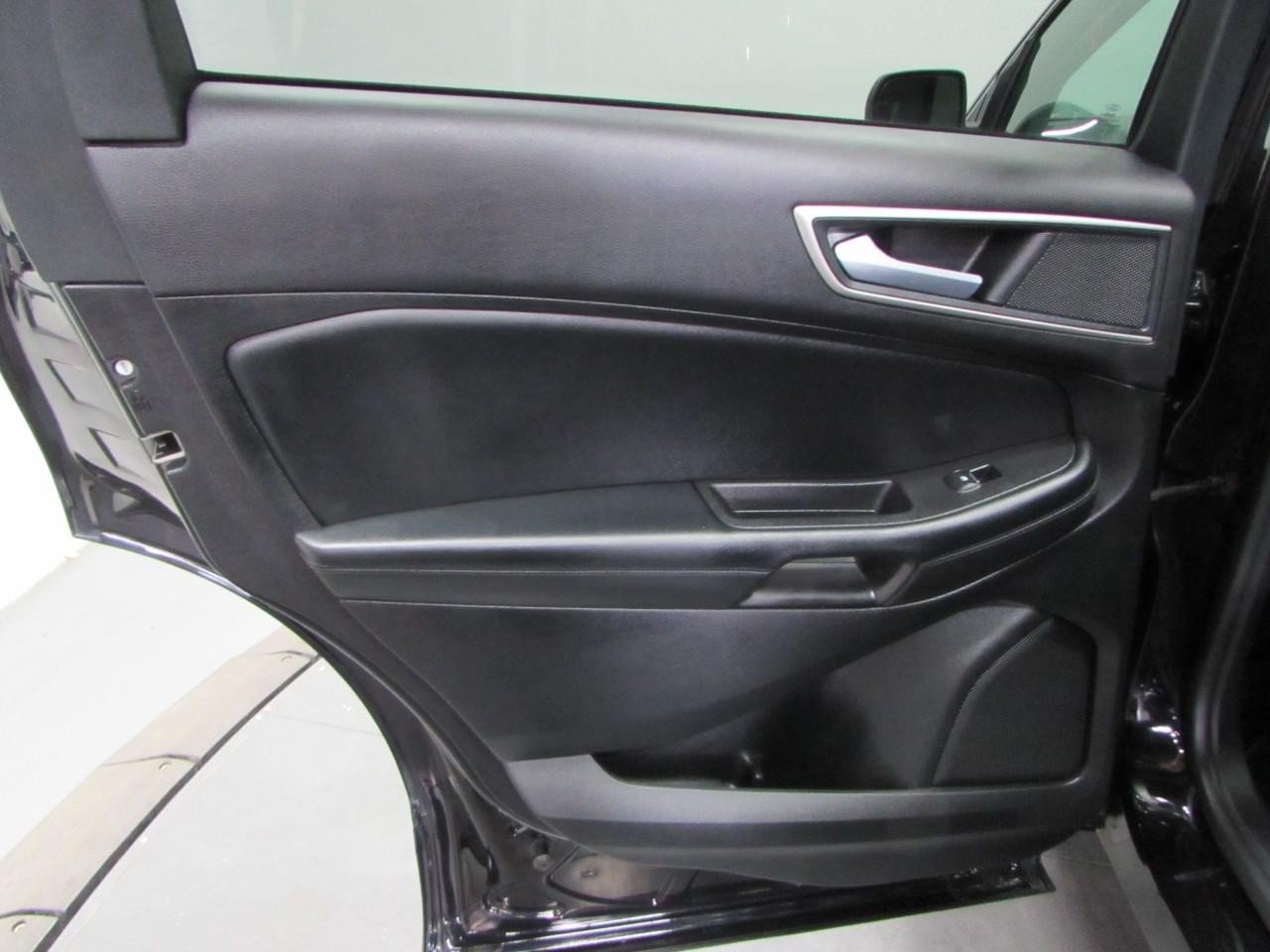 Used 2024 Ford Edge SEL w/ Convenience Package AWD/4WD image 14