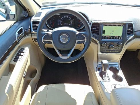 Used 2018 Jeep Grand Cherokee Limited AWD/4WD image 13