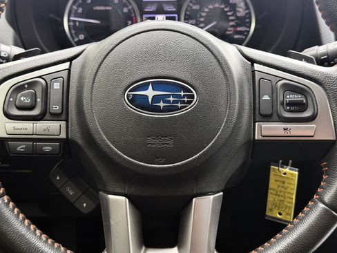 Used 2017 Subaru Crosstrek 2.0i Premium image 14