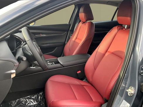 New 2026 MAZDA MAZDA3 Carbon image 9