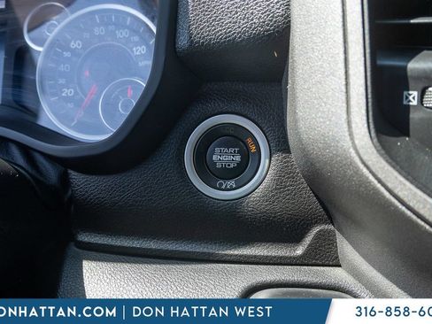 Used 2024 RAM 3500 Tradesman w/ Chrome Appearance Group AWD/4WD image 10