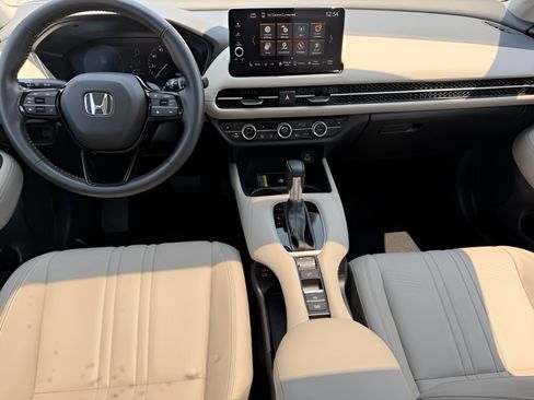 Certified 2024 Honda HR-V EX-L image 10