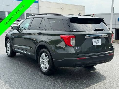 Used 2023 Ford Explorer XLT AWD/4WD image 11