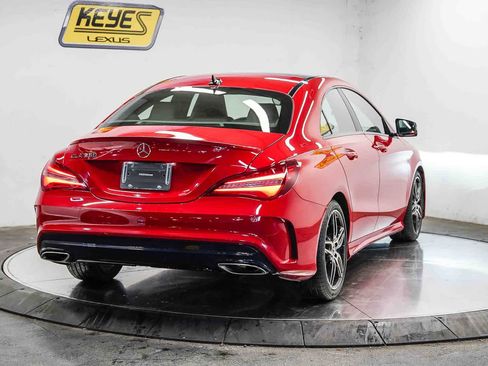 Used 2019 Mercedes-Benz CLA 250 image 4