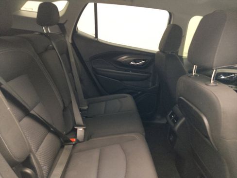 Used 2022 GMC Terrain SLE w/ Driver Convenience Package FWD image 19