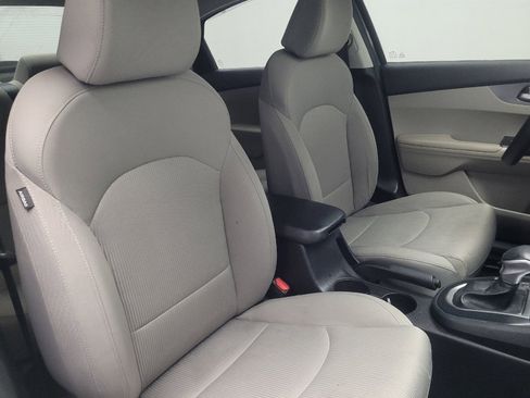 Used 2020 Kia Forte LXS image 21