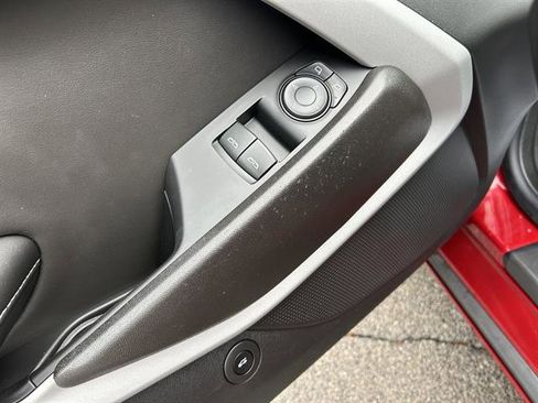 Certified 2021 Chevrolet Camaro LT image 16