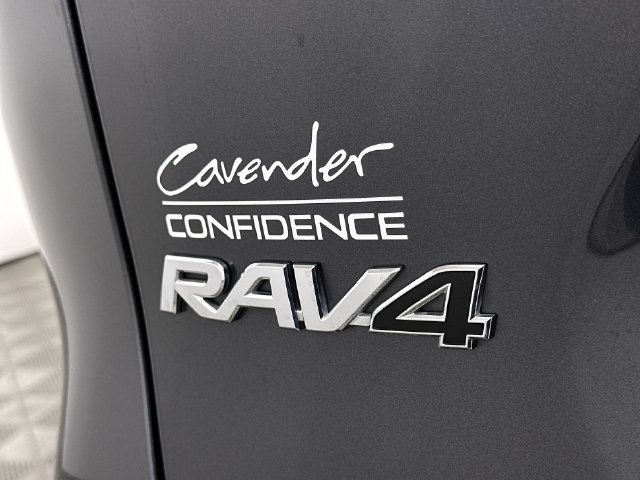 Used 2025 Toyota RAV4 LE AWD/4WD image 32