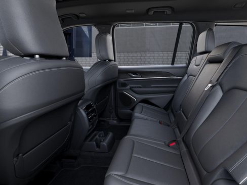 New 2026 Jeep Grand Cherokee L Limited AWD/4WD image 23