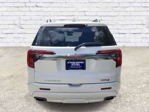 Used 2021 GMC Acadia AT4 image 3