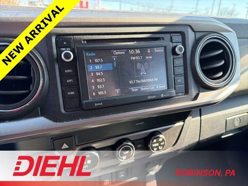 Used 2019 Toyota Tacoma SR5 image 12