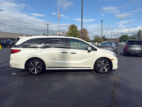 Used 2019 Honda Odyssey Elite image 6