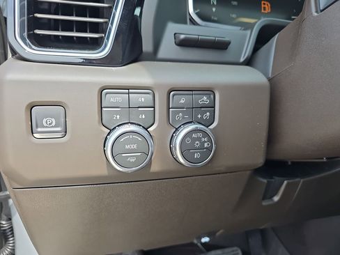 New 2026 GMC Sierra 2500 Denali w/ Denali Reserve Package image 26