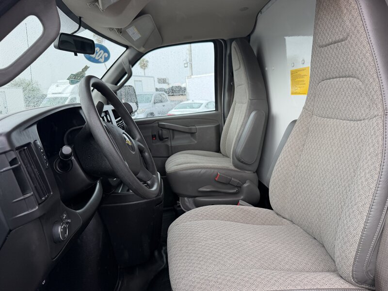 Used 2023 Chevrolet Express 3500 RWD image 14