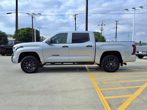 Used 2026 Toyota Tundra SR image 8