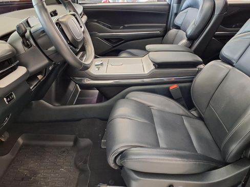 Used 2025 Lincoln Navigator Reserve w/ Jet Appearance Package AWD/4WD image 15