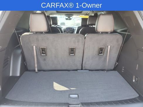 Certified 2023 Chevrolet Traverse RS AWD/4WD image 36