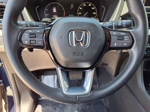 Used 2023 Honda Pilot EX-L image 18
