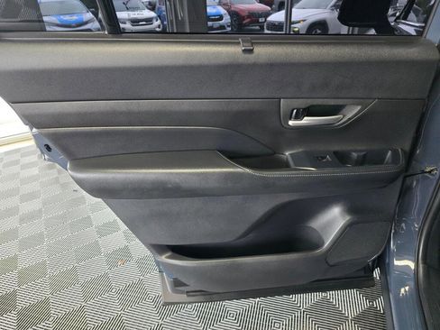 Used 2024 Toyota Grand Highlander AWD image 19