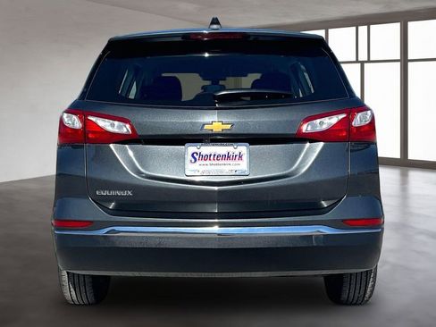 Used 2018 Chevrolet Equinox LS image 5