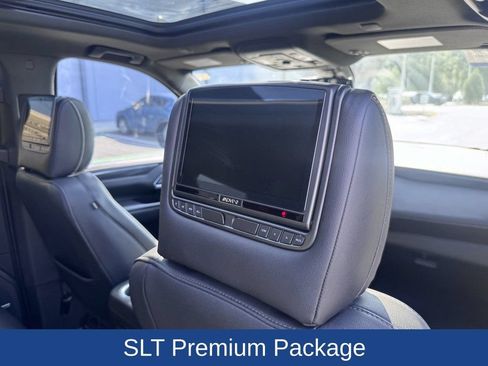 Used 2022 GMC Yukon SLT w/ SLT Premium Package RWD image 23