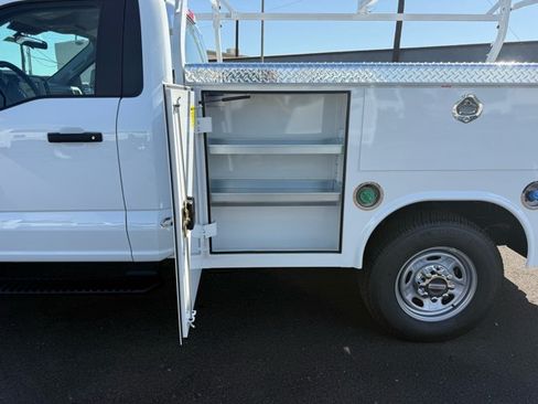 New 2026 Ford F250 XL w/ XL Chrome Package AWD/4WD image 12