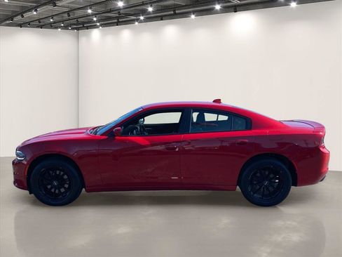 Used 2015 Dodge Charger SXT w/ AWD Plus Group image 4
