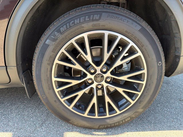 Used 2023 Ford Escape SE w/ PHEV Premium Package FWD image 19