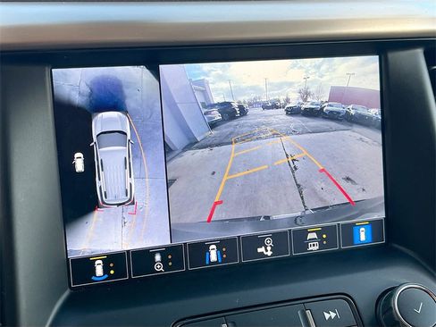 Used 2023 GMC Acadia Denali w/ Black Diamond Edition image 14