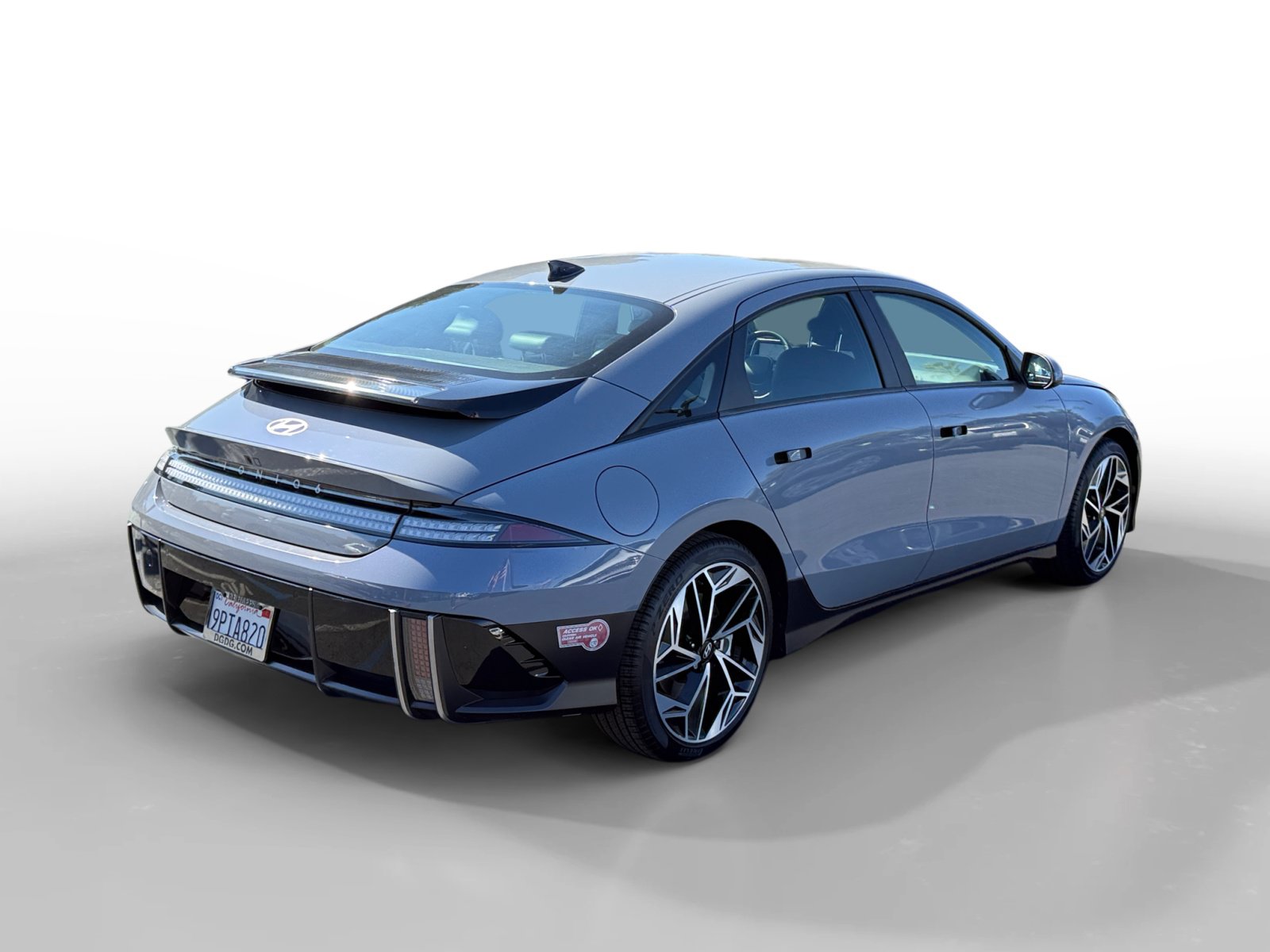 Used 2025 Hyundai Ioniq 6 SEL RWD image 5