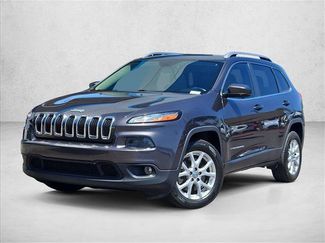 Used 2016 Jeep Cherokee Latitude w/ Safety/Convenience Group FWD video 4