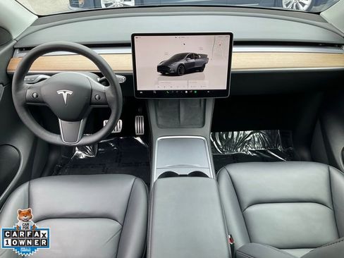 Used 2022 Tesla Model Y Performance AWD/4WD image 35
