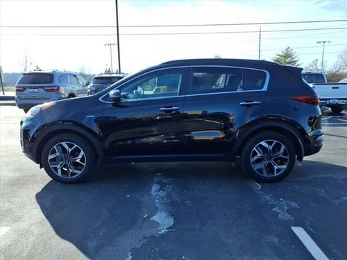 Used 2022 Kia Sportage EX image 4