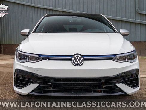 Used 2022 Volkswagen Golf R image 14
