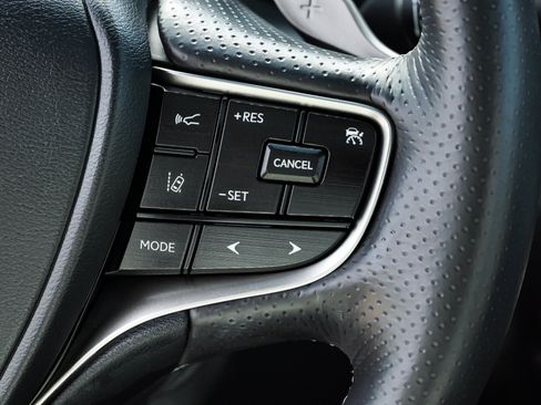 Used 2023 Lexus ES 350 F Sport w/ Accessory Package (Z2) FWD image 35