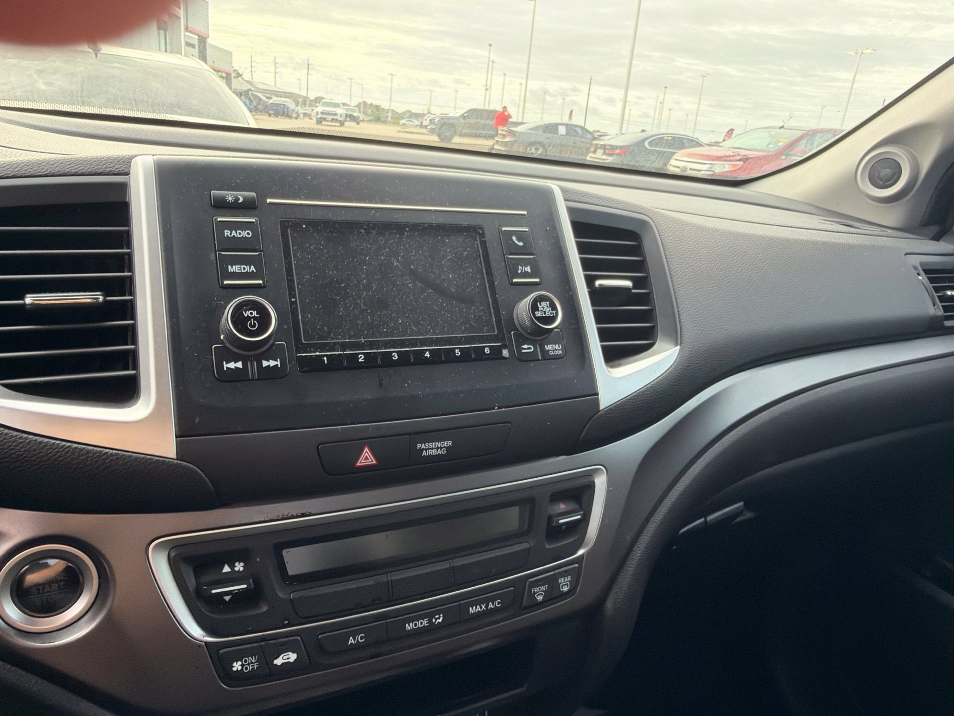 Used 2019 Honda Ridgeline RT image 16