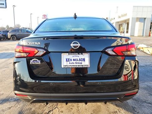 Used 2024 Nissan Versa SV w/ Trunk Package image 4